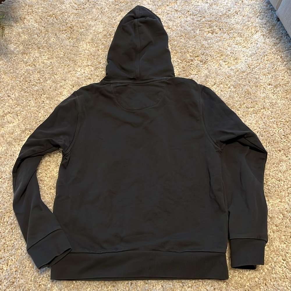 Like New Patagonia Hoodie - Picture 4 of 4